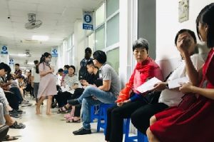 3.Cầm phiếu chỉ định lên phòng số 9, tầng 2 làm thủ tục khám thai
