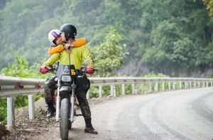 Con trai khi yêu thích làm gì với người yêu nhất - đưa đi chơi