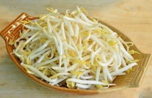 Giá đỗ- Thức ăn bổ thận sinh tinh