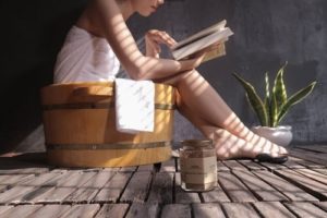 Ngâm hậu môn trong nước ấm